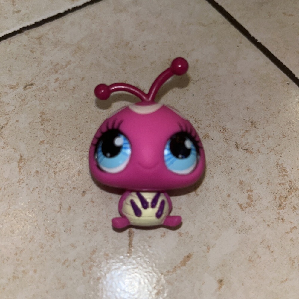 Littlest Pet Shop‎ Pink Ladybug 2305 Blue Eyes Bobble Head Hasbro LPS Figure